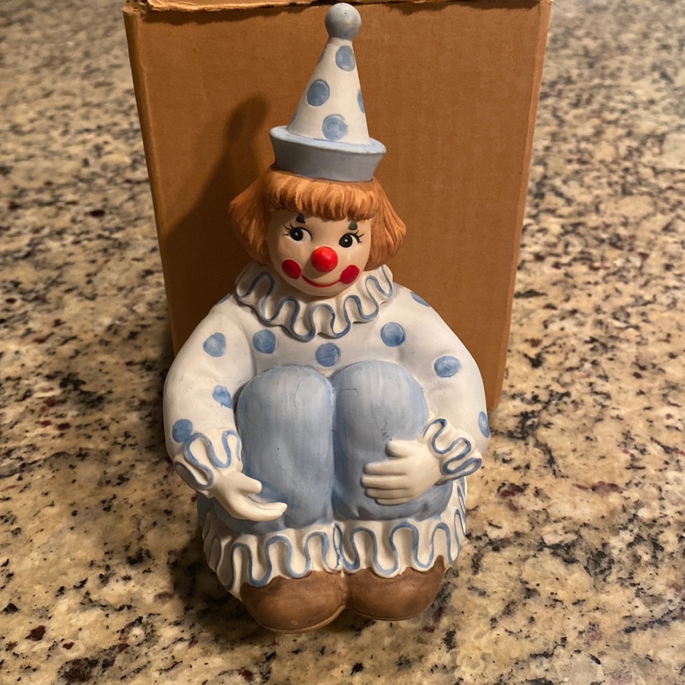 28:08 - Vintage 1982 Schmid Musical Collectables Jolly Clown